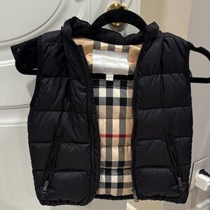 Burberry Kids Black Puffer Detachable Hood Vest